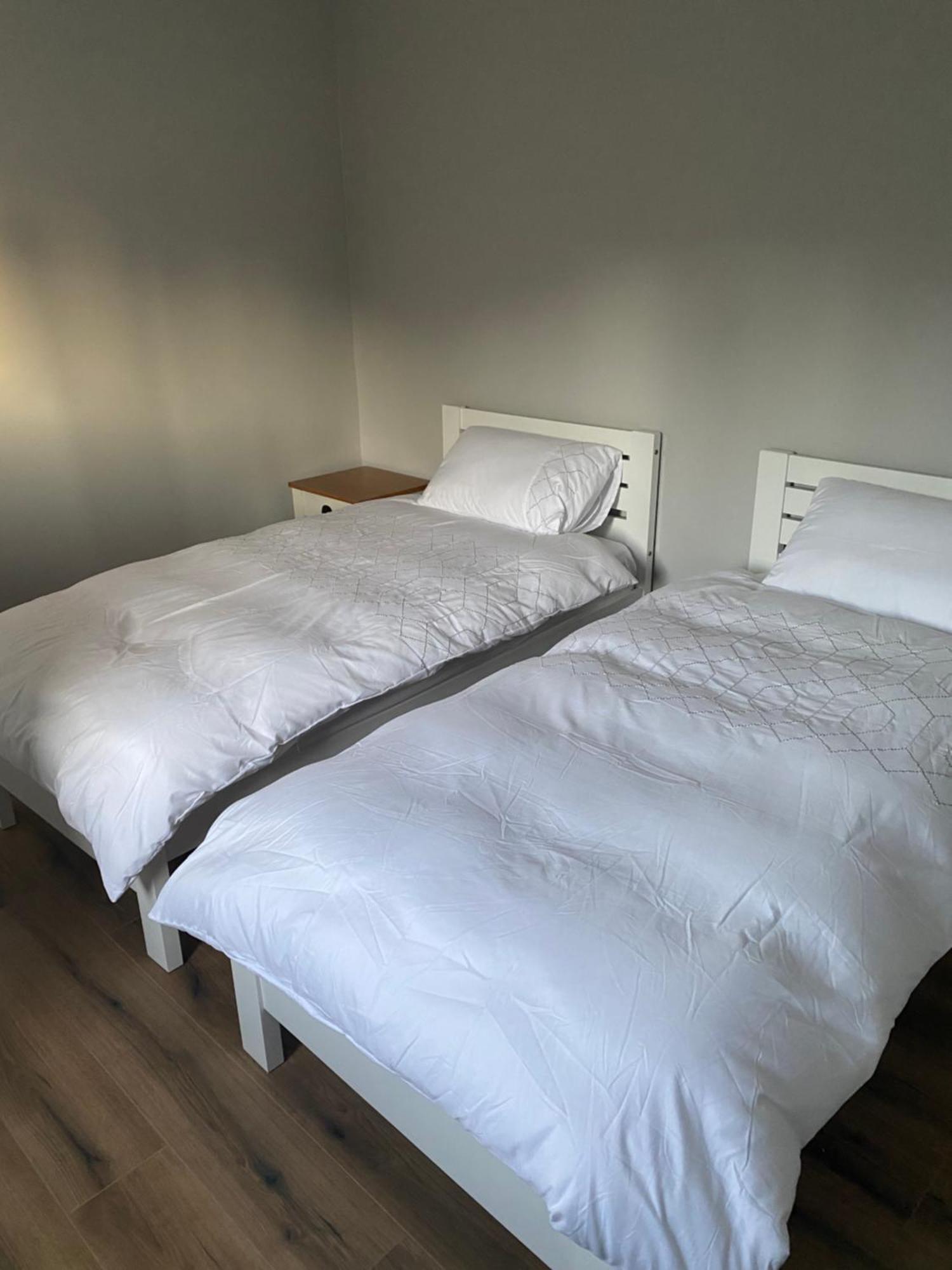 Killyfole Lakeside Lodges Corranny エクステリア 写真