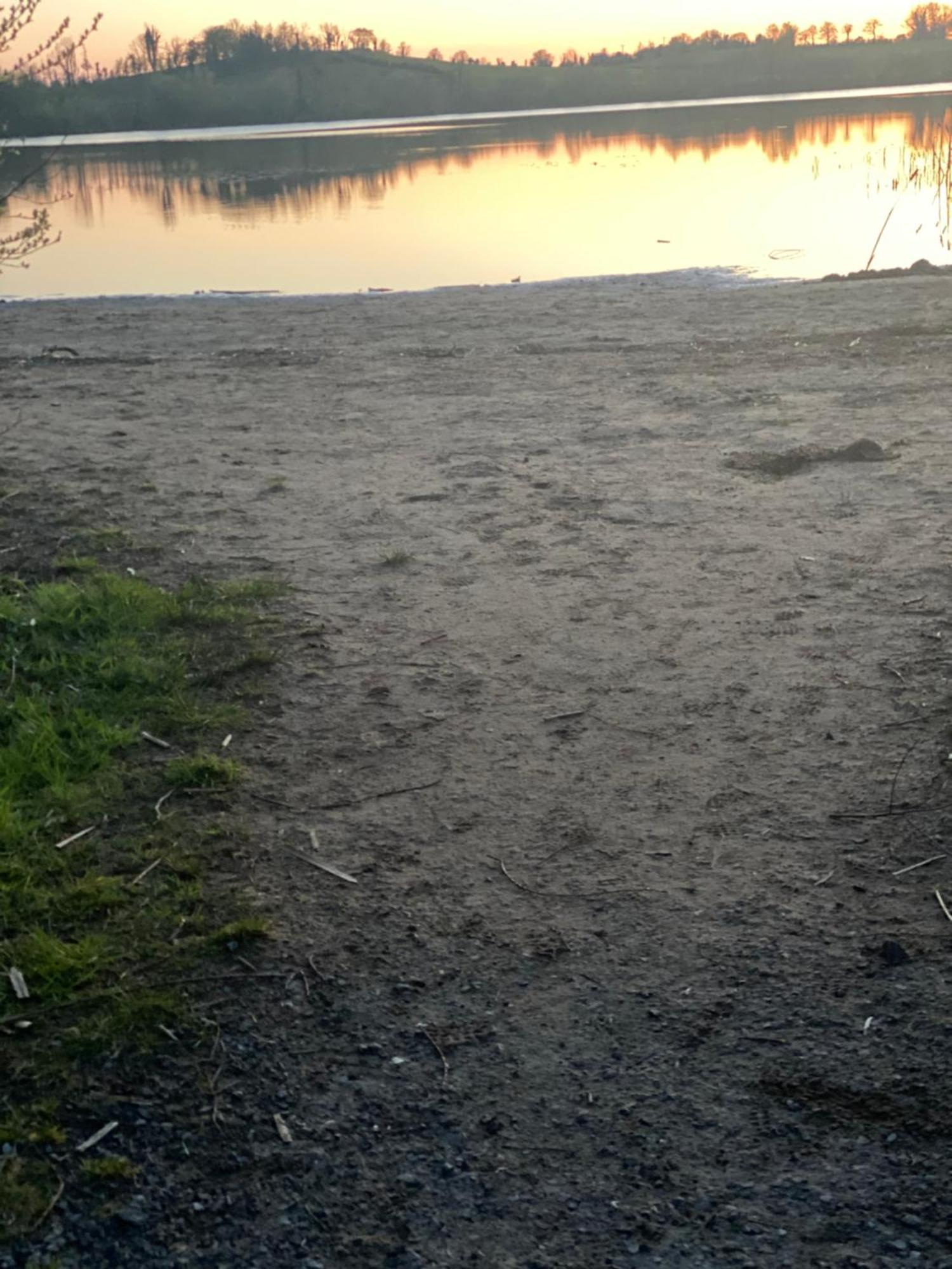 Killyfole Lakeside Lodges Corranny エクステリア 写真