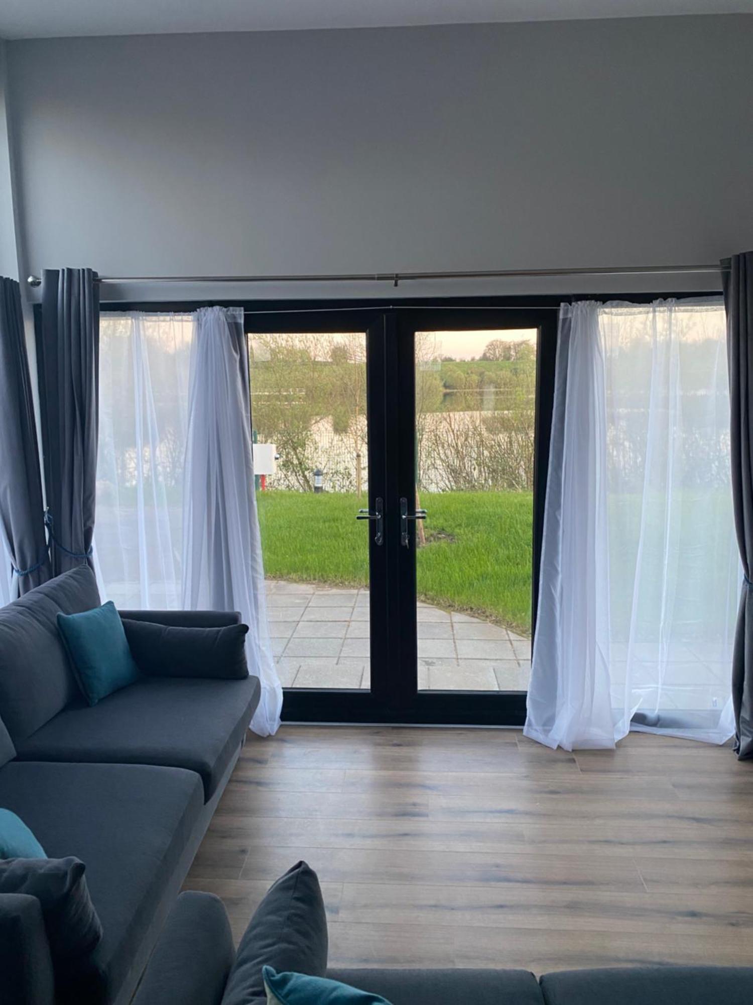 Killyfole Lakeside Lodges Corranny エクステリア 写真